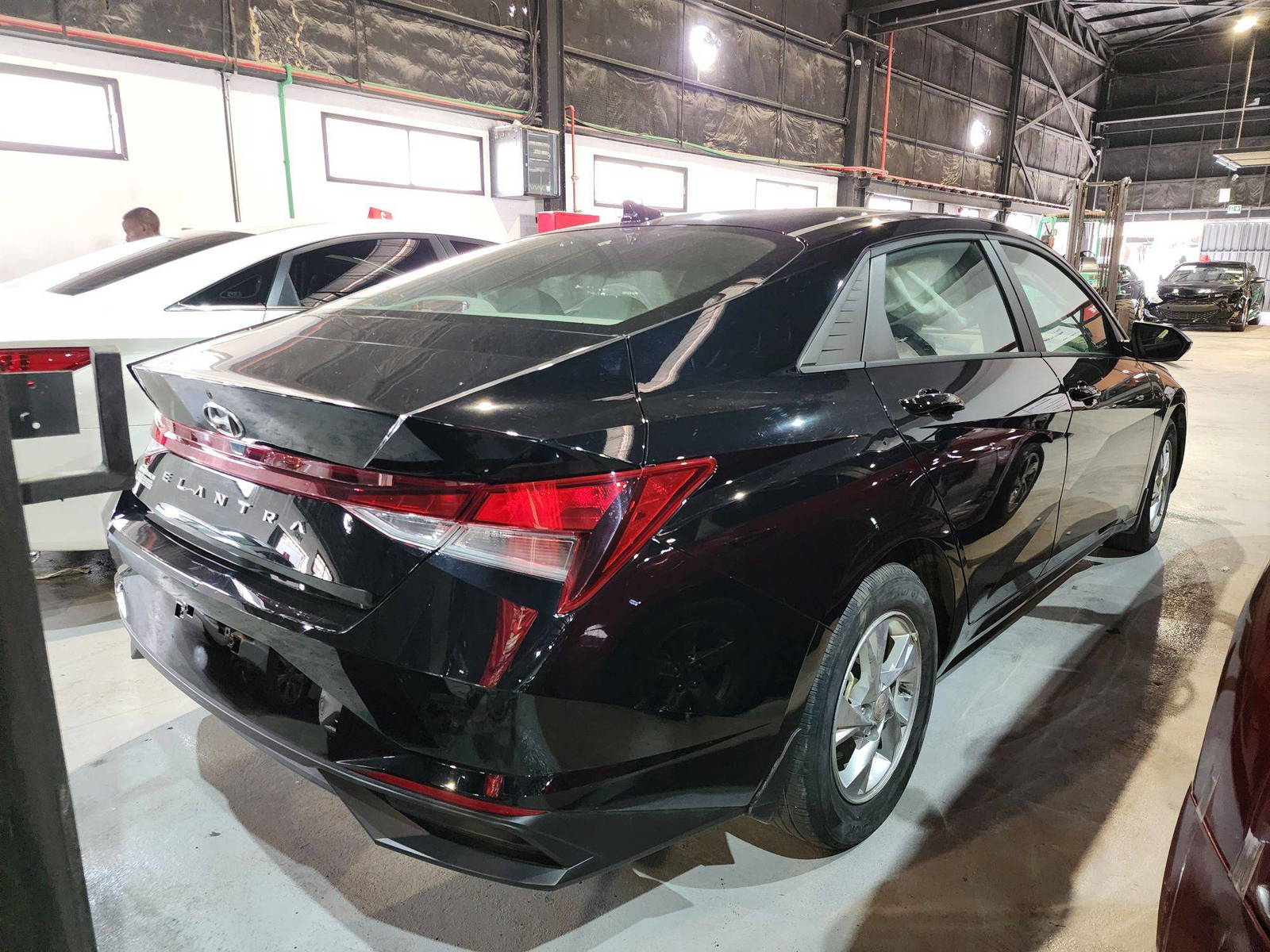 2022 HYUNDAI ELANTRA — 39406 Miles — Lot 65641154 — Al Quoz - Marhaba Auctions Used Cars - Image 6