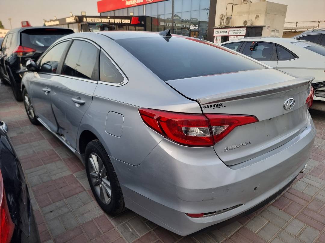 2015 HYUNDAI SONATA — 131866 Miles — Lot 0125487 — Souq - Marhaba Auctions Used Cars - Image 4