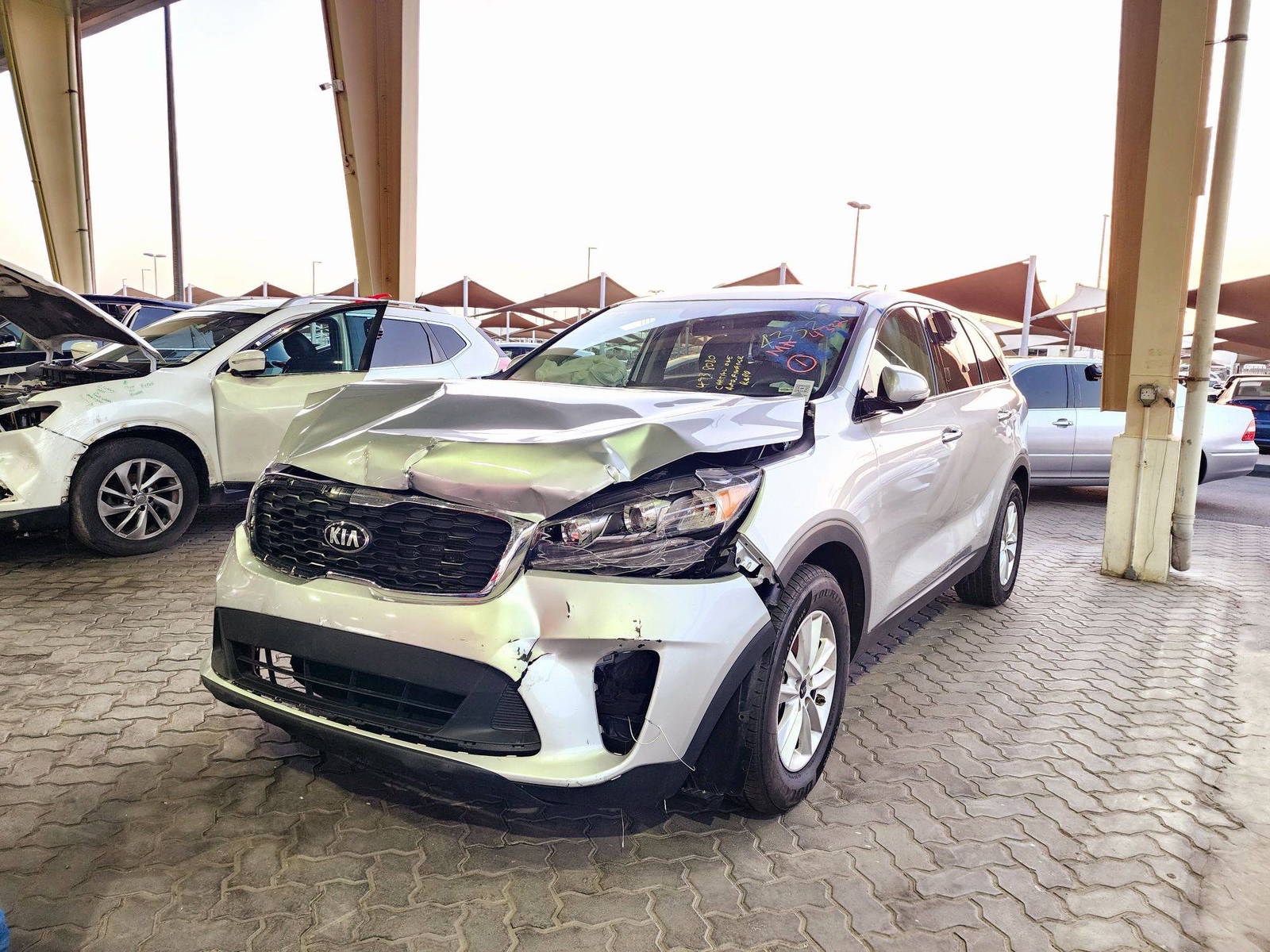 2020 KIA SORENTO — 117723 Miles — Lot 4508997 — Souq - Marhaba Auctions Used Cars - Image 4