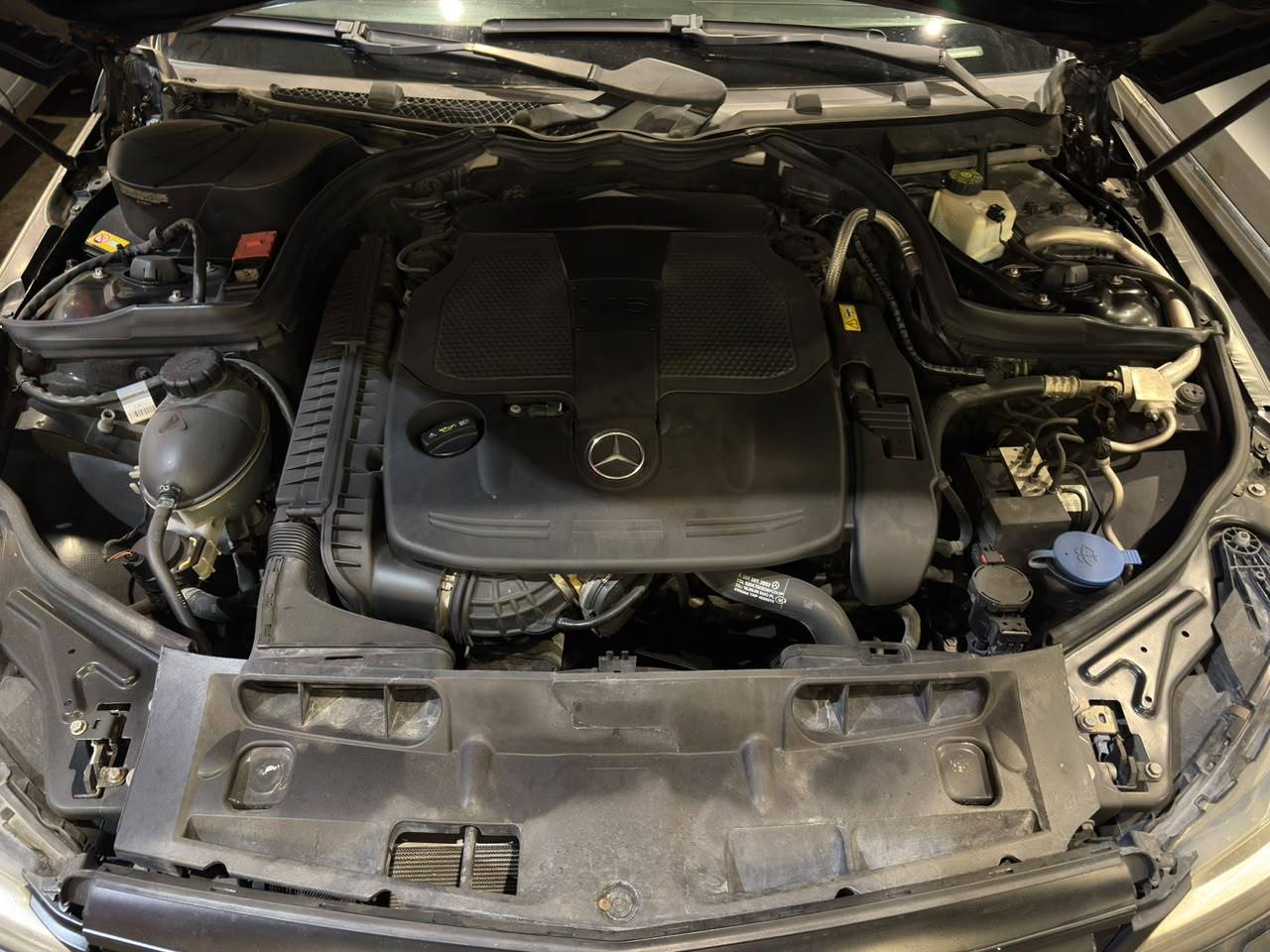 2013 MERCEDES BENZ C300 — 229878 KM — Lot 252056 — Main - Marhaba Auctions Used Cars - Image 11