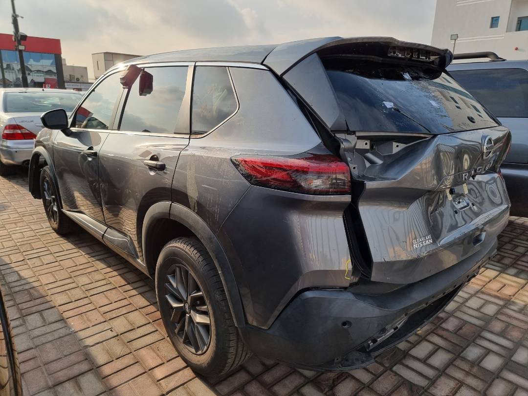 2021 NISSAN ROGUE — 78179 Miles — Lot 3AA9MC786711 — Souq - Marhaba Auctions Used Cars - Image 3
