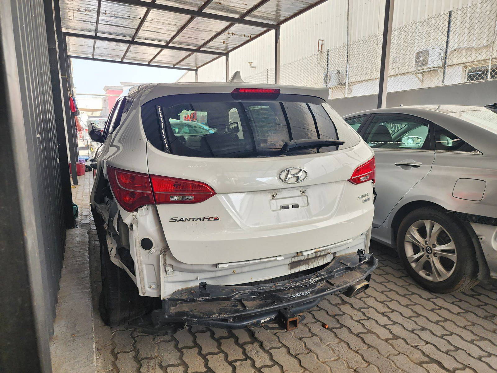 2016 HYUNDAI SANTA FE SPORT — 117854 Miles — Lot 368307 — Al Quoz - Marhaba Auctions Used Cars - Image 5