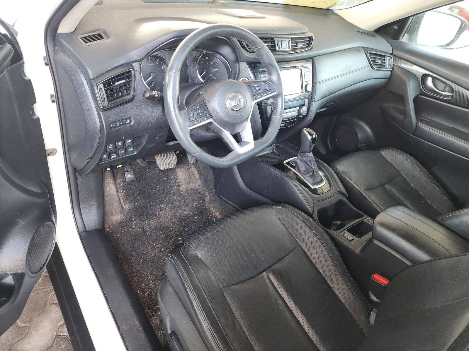 2017 NISSAN ROGUE — 133910 Miles — Lot 37960585 - Marhaba Auctions Used Cars - Image 9