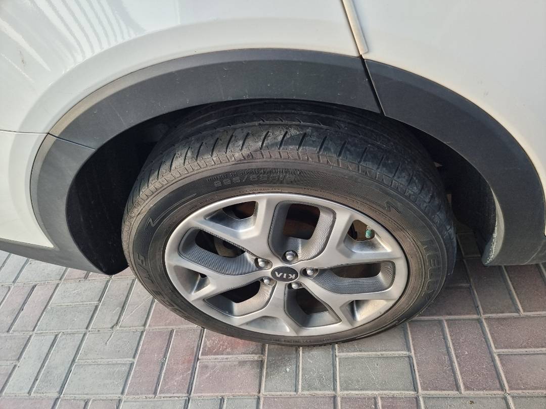 KIA SORENTO 2019 - Marhaba Auction Used Cars - Image 12