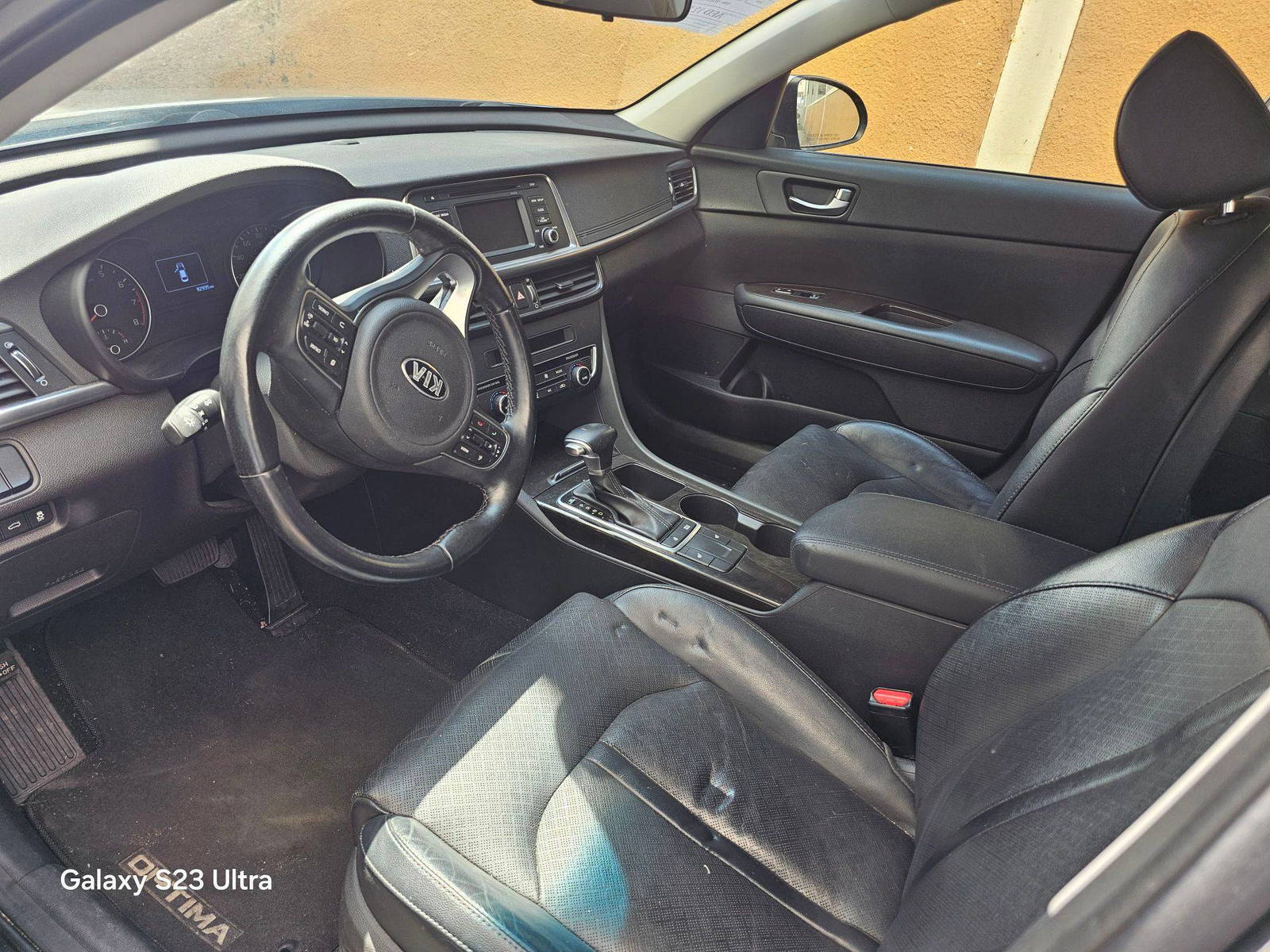 2016 KIA OPTIMA — 92935 Miles — Lot G084020 — Souq - Marhaba Auctions Used Cars - Image 9