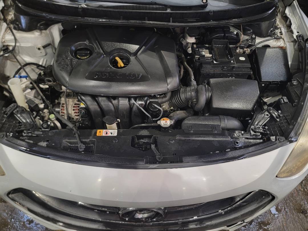 2013 HYUNDAI ELANTRA — 172507 Miles — Lot 38628532 - Marhaba Auctions Used Cars - Image 8