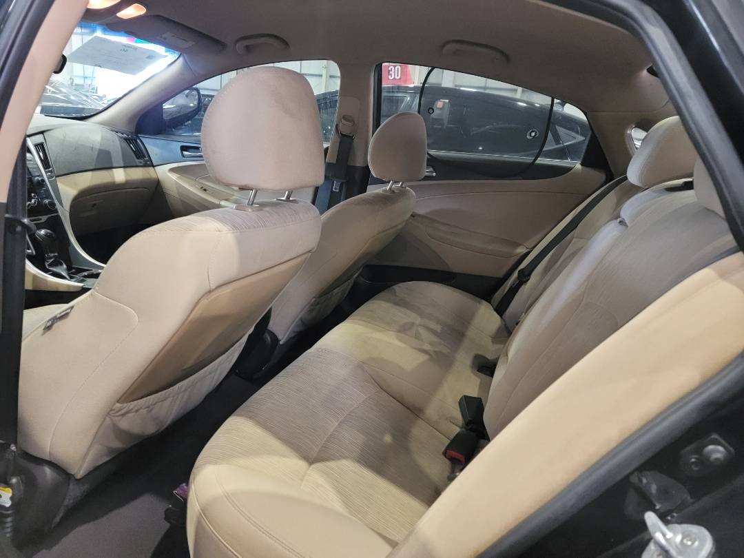 2013 HYUNDAI SONATA — 216380 Miles — Lot 73669174 — Main - Marhaba Auctions Used Cars - Image 6