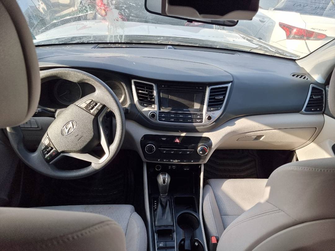 2016 HYUNDAI TUCSON — 169897 KM — Lot 125487 — Main - Marhaba Auctions Used Cars - Image 5