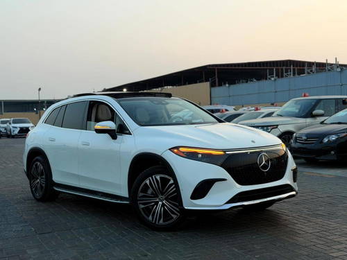 2023 MERCEDES BENZ EQS 450+ at Marhaba Auctions