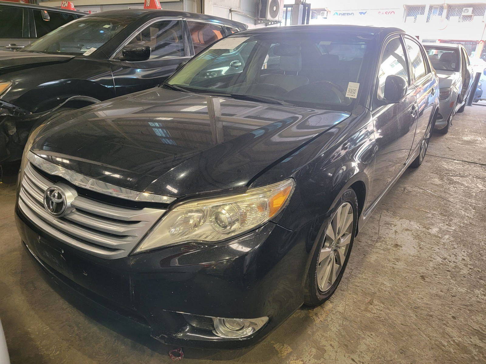 TOYOTA AVALON 2011 - Marhaba Auction Used Cars - Image 4