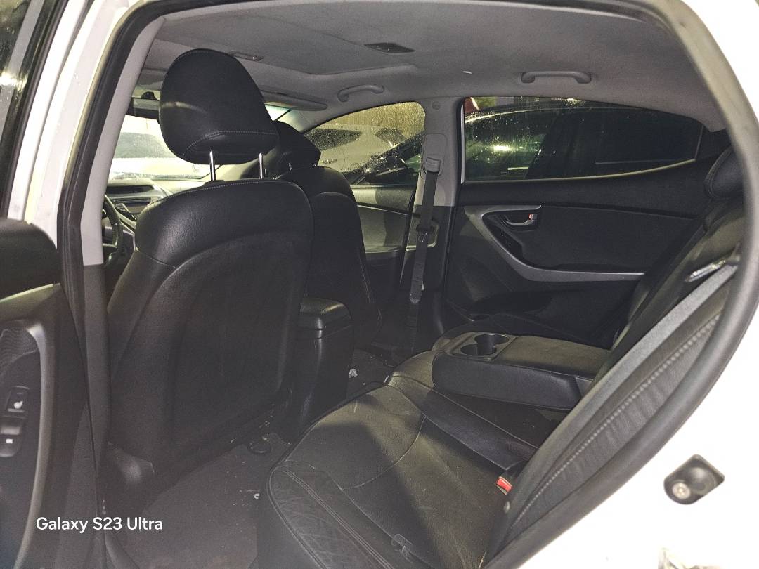 2012 HYUNDAI ELANTRA — 175043 Miles — Lot 083601 — Main - Marhaba Auctions Used Cars - Image 7