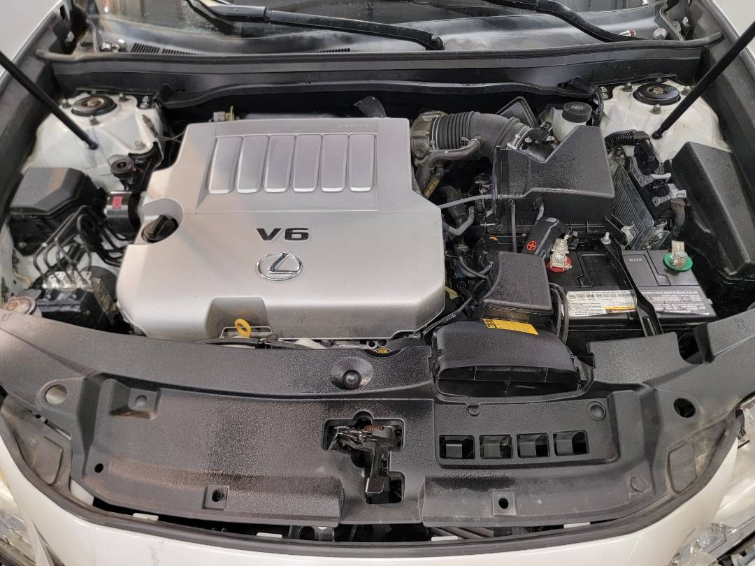 2015 LEXUS ES 350 — 133447 Miles — Lot F2180550 — Souq - Marhaba Auctions Used Cars - Image 6