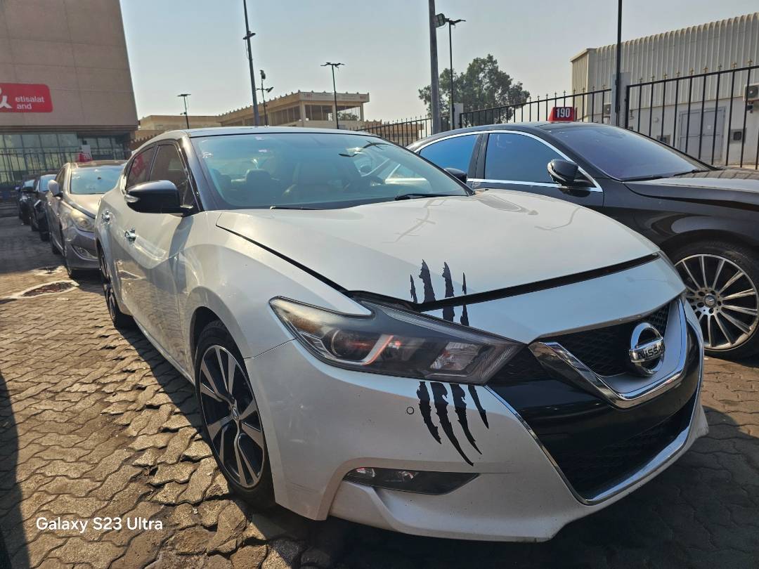 2016 NISSAN MAXIMA — 208270 Miles — Lot 434425 — Souq - Marhaba Auctions Used Cars - Image 4