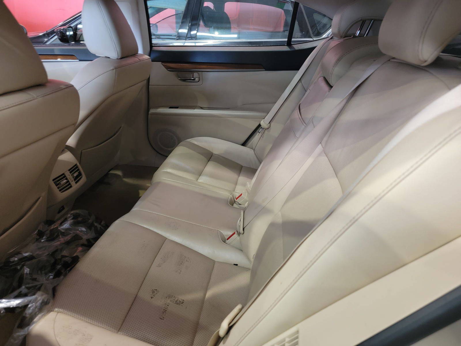 LEXUS ES 300H 2015 - Marhaba Auction Used Cars - Image 9