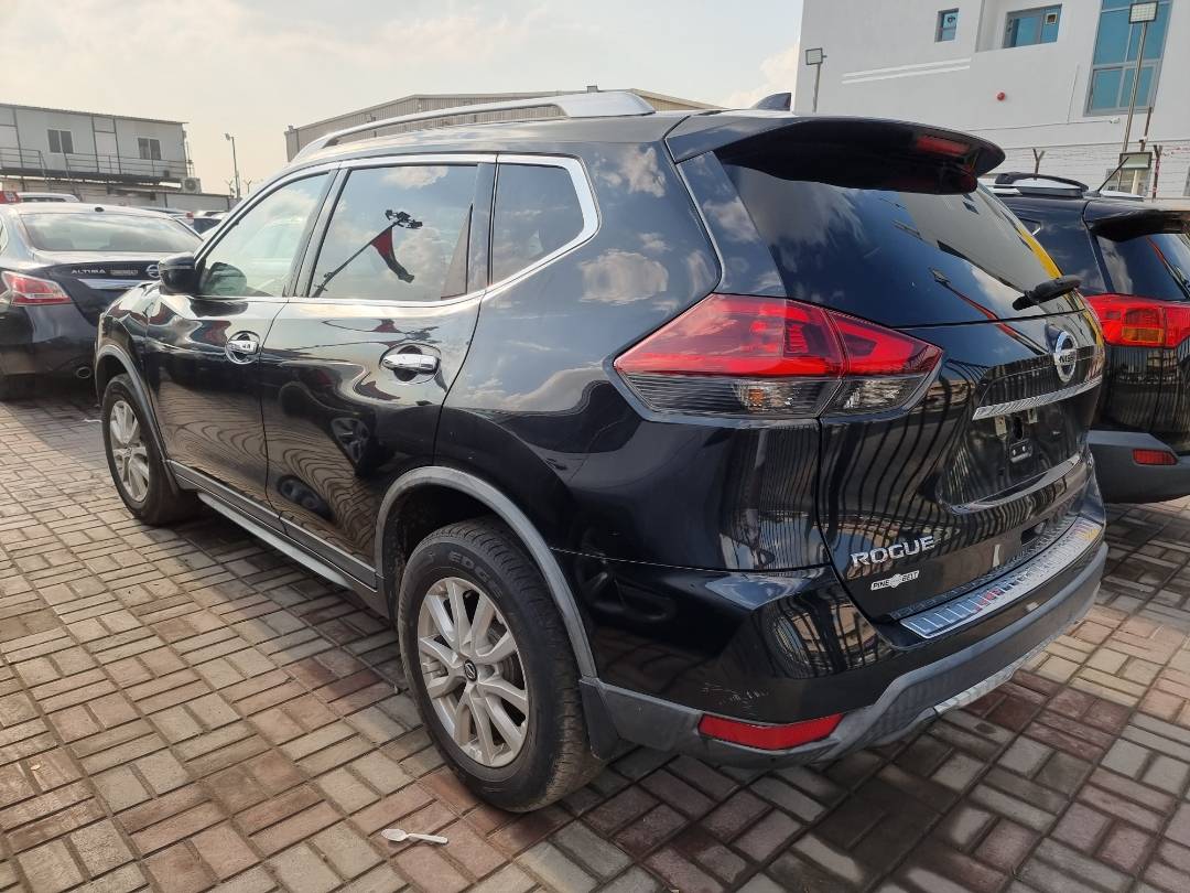 2018 NISSAN ROGUE — 148173 Miles — Lot 215478 — Main - Marhaba Auctions Used Cars - Image 3