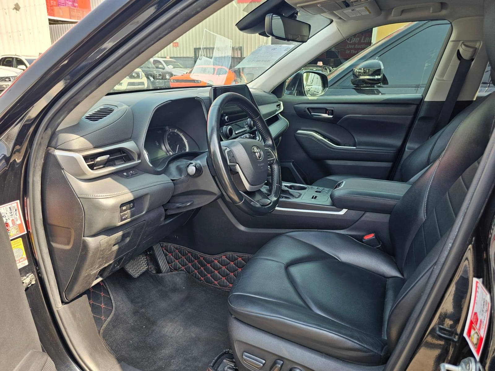 2023 TOYOTA GRAND HIGHLANDER — 116463 Miles — Lot 1PS503243 — Main - Marhaba Auctions Used Cars - Image 6