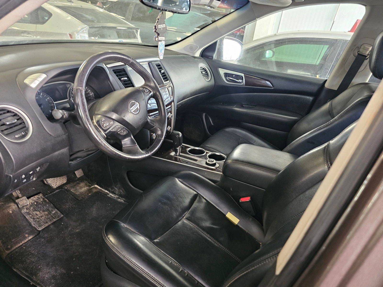 2015 NISSAN PATHFINDER — 164251 KM — Lot C630631 — Main - Marhaba Auctions Used Cars - Image 7
