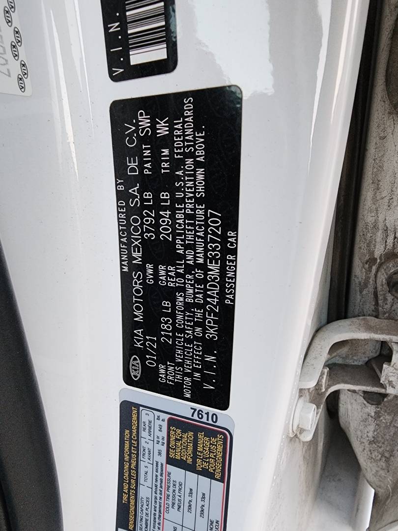 2021 KIA FORTE — 136422 Miles — Lot E337207 - Marhaba Auctions Used Cars - Image 3