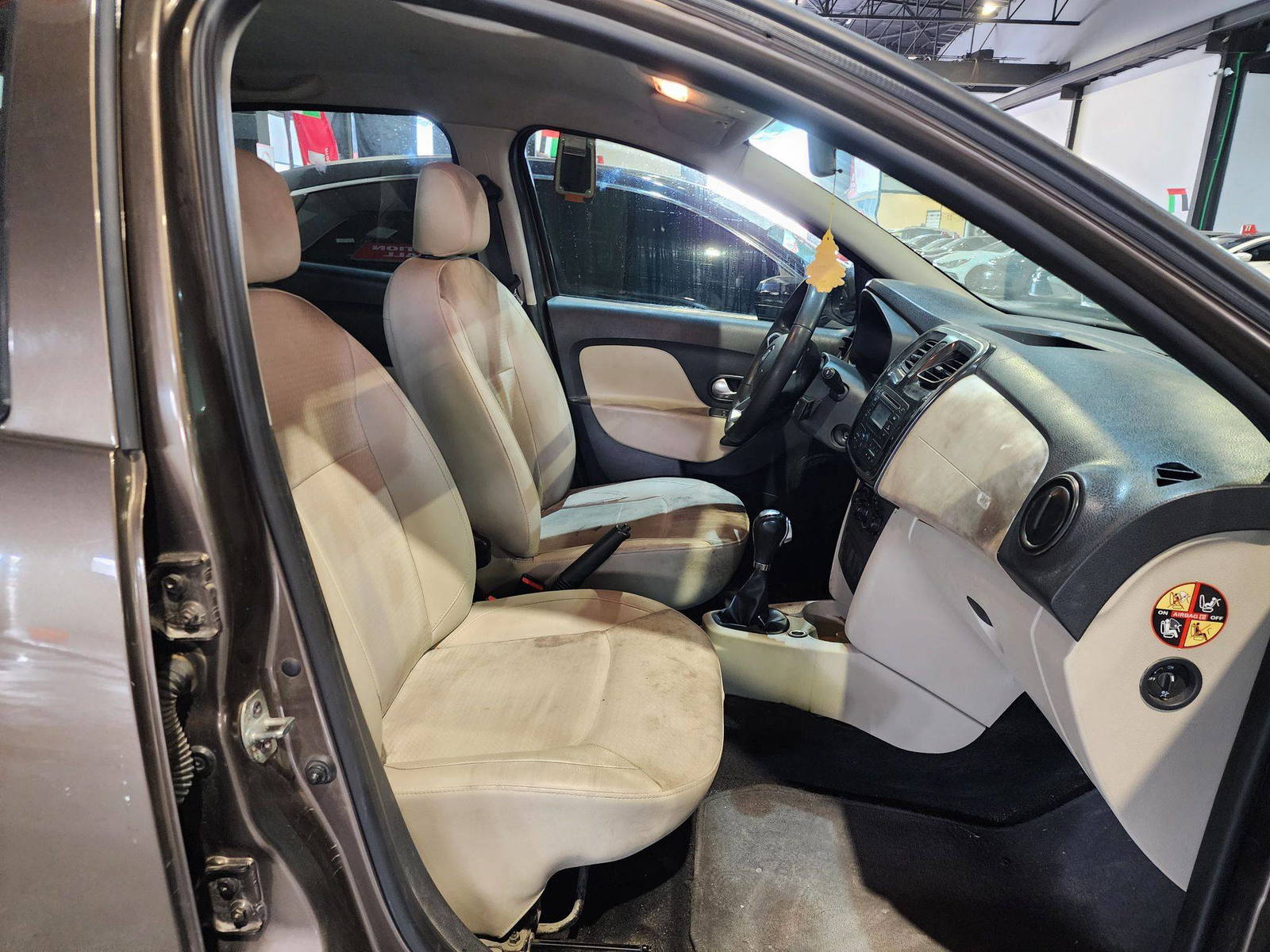 RENAULT SYMBOL 2020 - Marhaba Auction Used Cars - Image 9