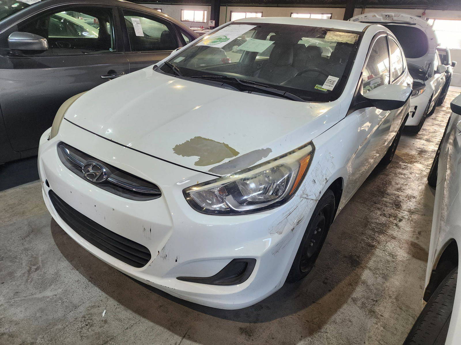 HYUNDAI ACCENT 2016 - Marhaba Auction Used Cars - Image 4