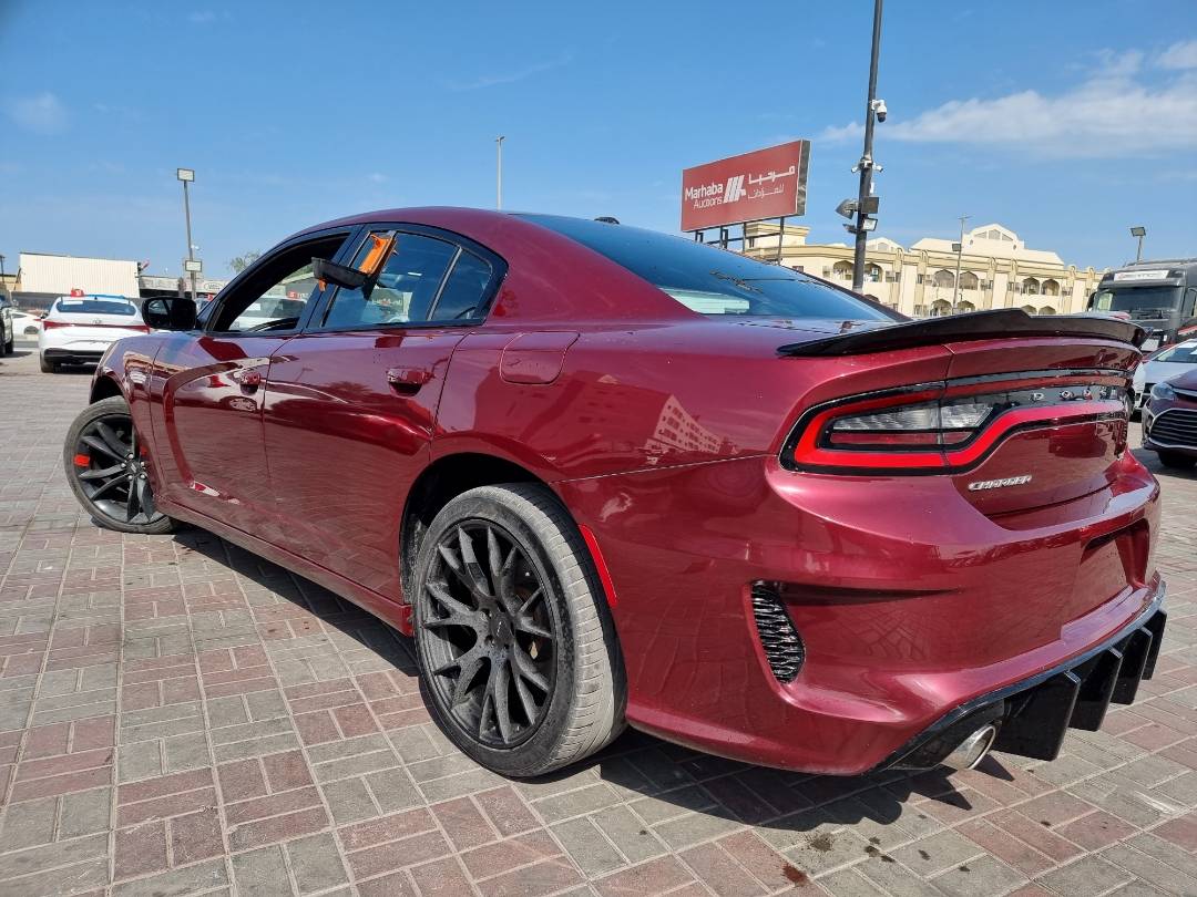 2019 DODGE CHARGER — 181532 KM — Lot 2105478 — Ind. 12 - Marhaba Auctions Used Cars - Image 4