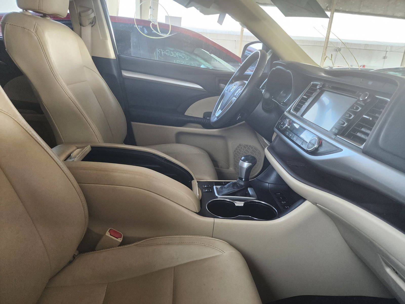 2016 TOYOTA HIGHLANDER — 136994 Miles — Lot 37322619 - Marhaba Auctions Used Cars - Image 9