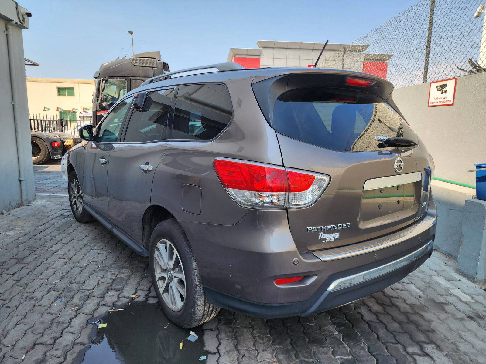 2013 NISSAN PATHFINDER — 172527 Miles — Lot 46467584 — Al Quoz - Marhaba Auctions Used Cars - Image 5