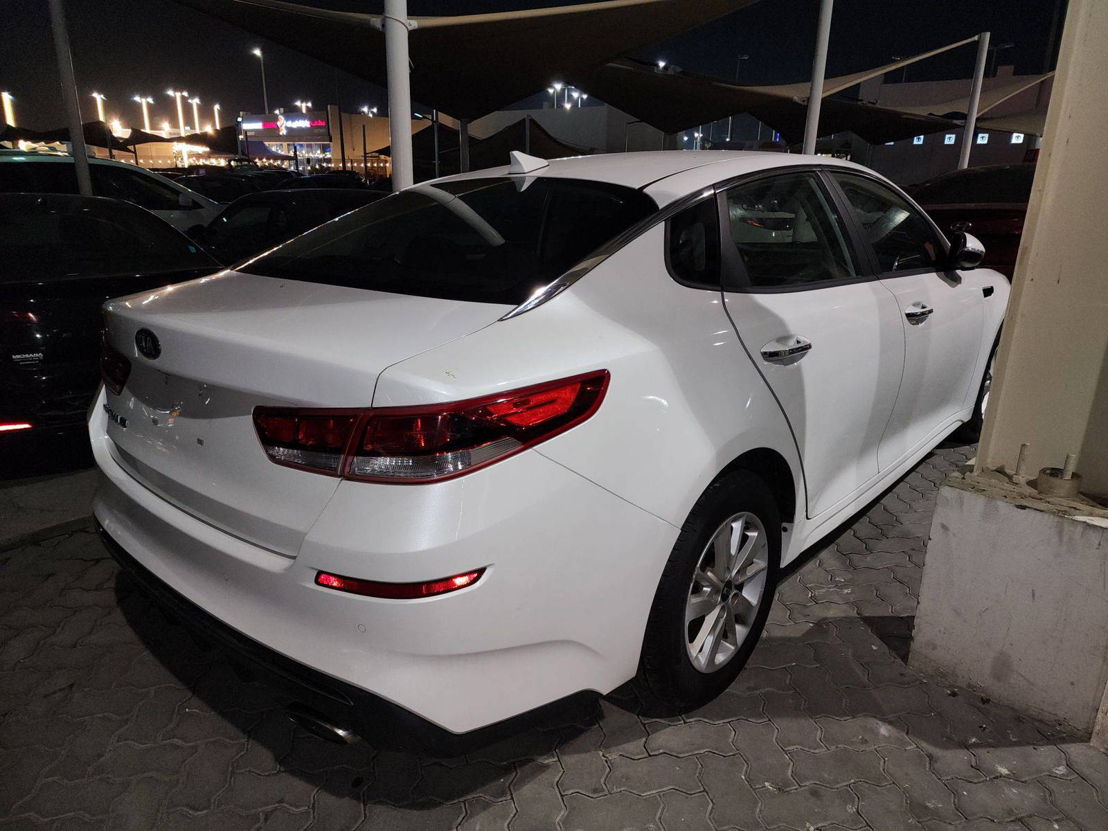 2019 KIA OPTIMA — 80301 Miles — Lot 72907723 - Marhaba Auctions Used Cars - Image 3