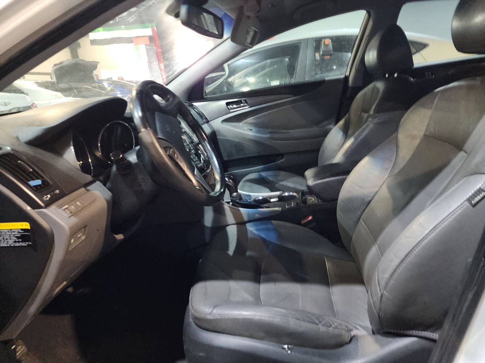 HYUNDAI SONATA 2012 - Marhaba Auction Used Cars - Image 9