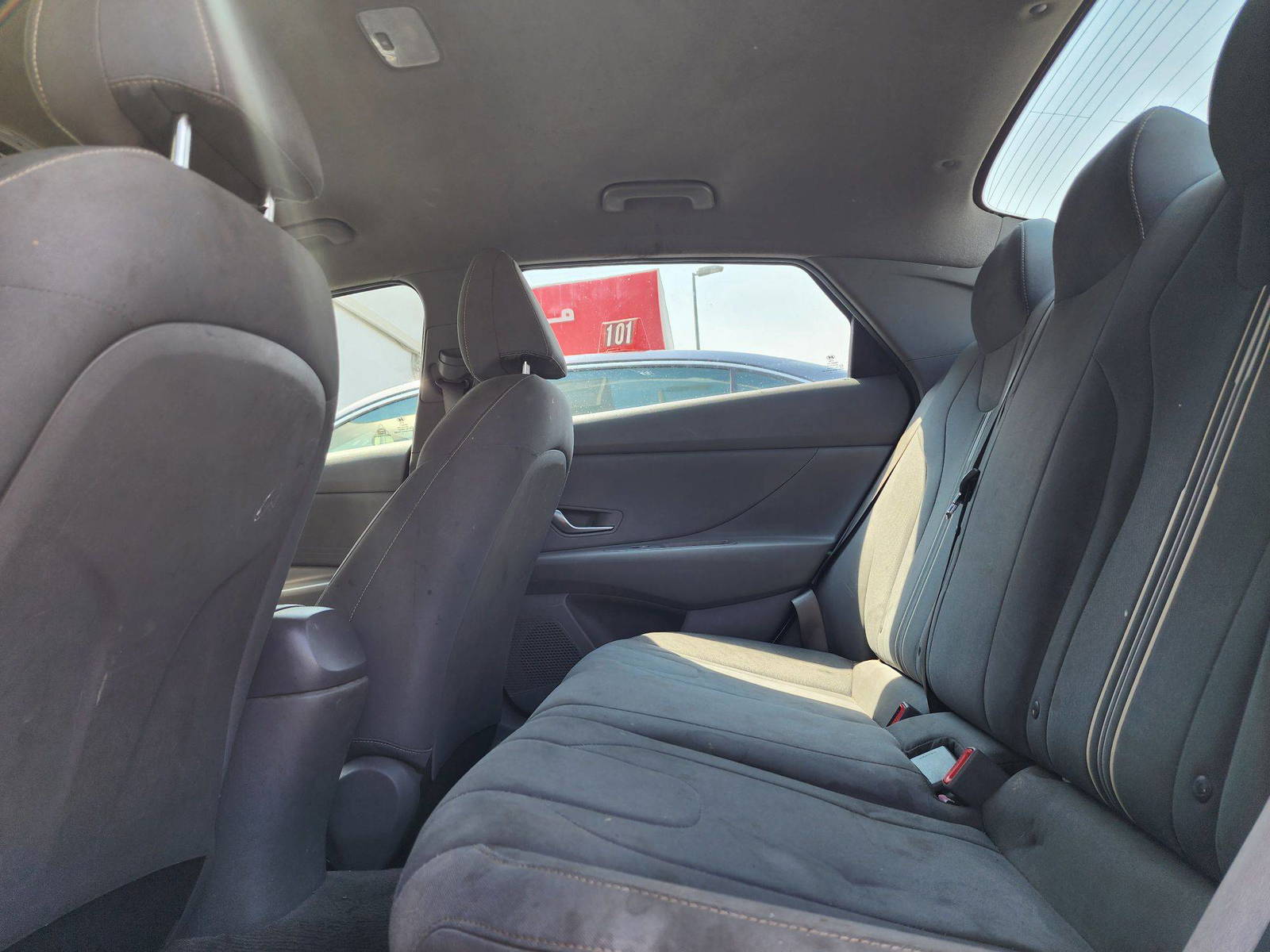 2021 HYUNDAI ELANTRA — 53771 Miles — Lot 54085524 — Souq - Marhaba Auctions Used Cars - Image 6
