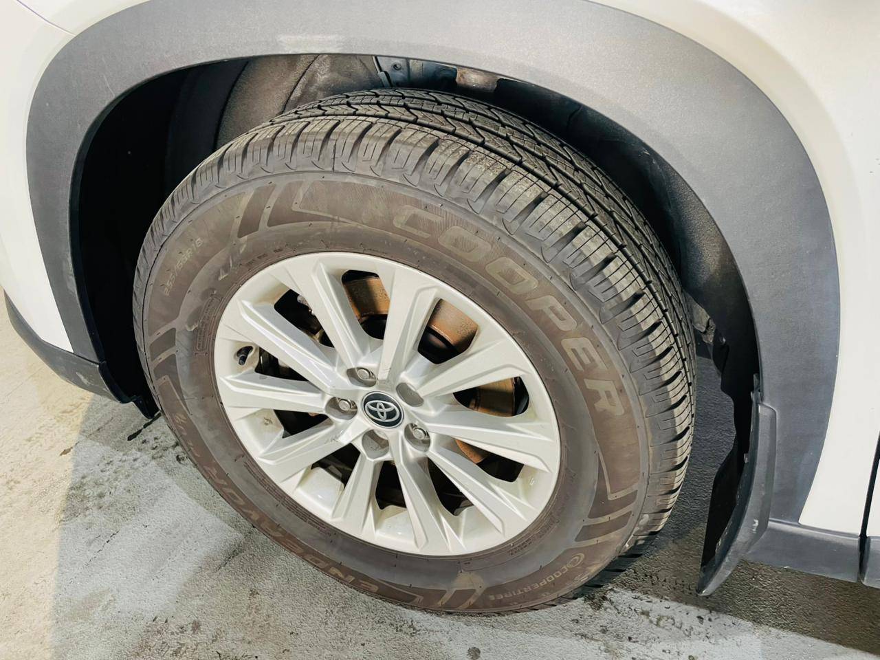 TOYOTA GRAND HIGHLANDER 2024 - Marhaba Auction Used Cars - Image 8