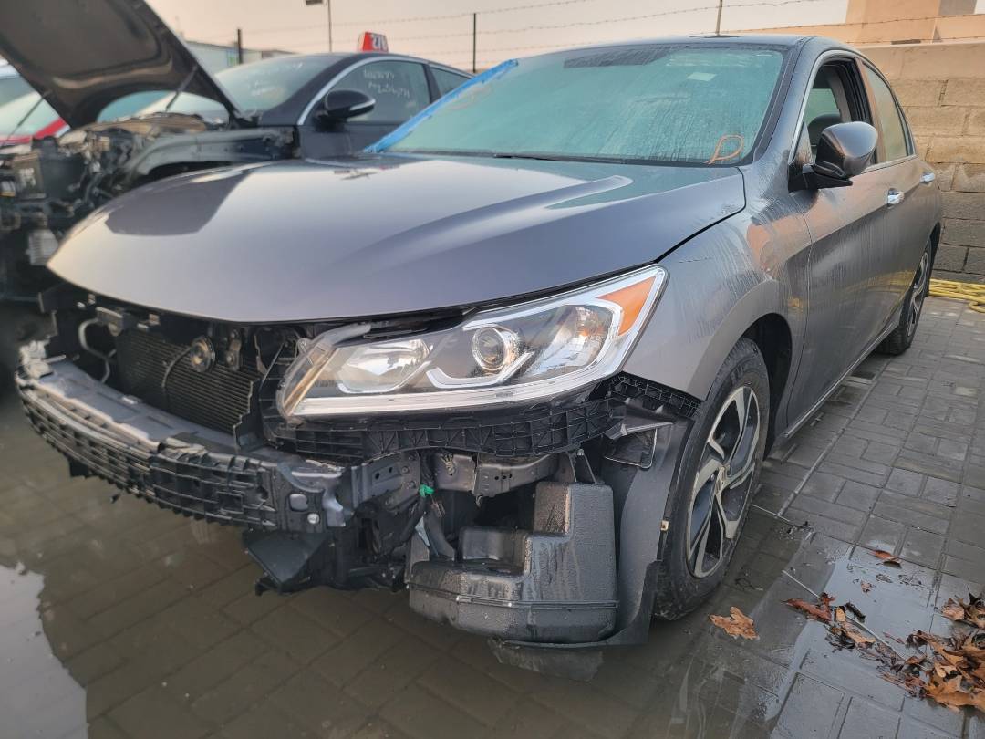 2017 HONDA ACCORD — 114930 Miles — Lot 81695363 - Marhaba Auctions Used Cars - Image 9