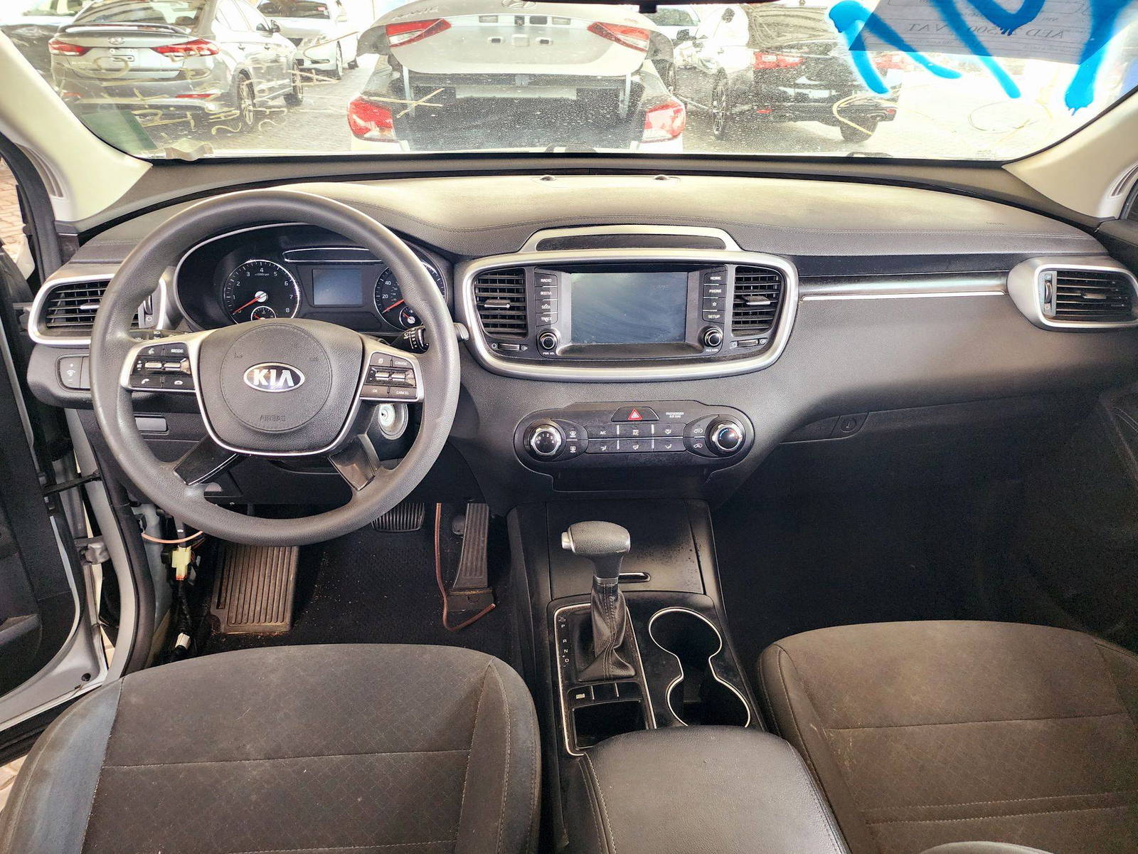2019 KIA SORENTO — 113088 Miles — Lot 41618265 — Souq - Marhaba Auctions Used Cars - Image 7