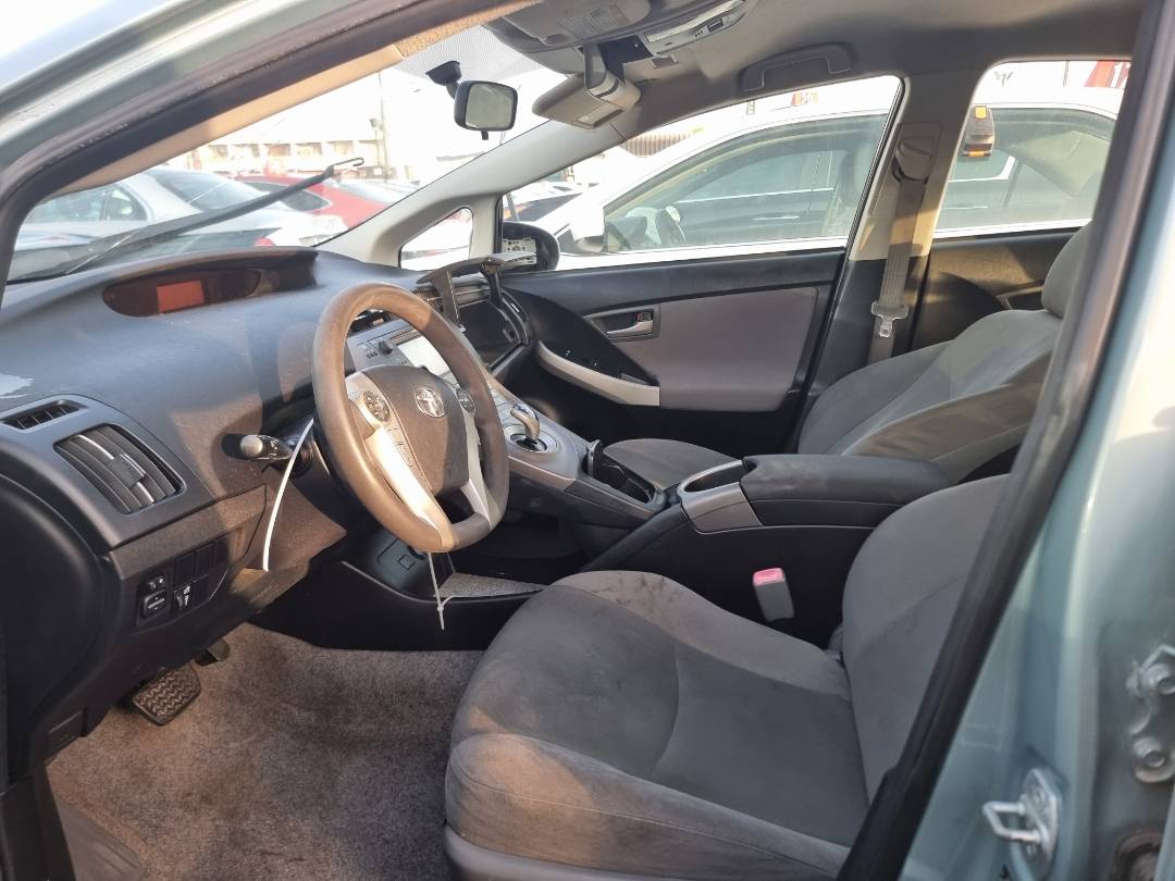 2012 TOYOTA PRIUS — 145149 Miles — Lot 1570358 — Ind. 12 - Marhaba Auctions Used Cars - Image 9