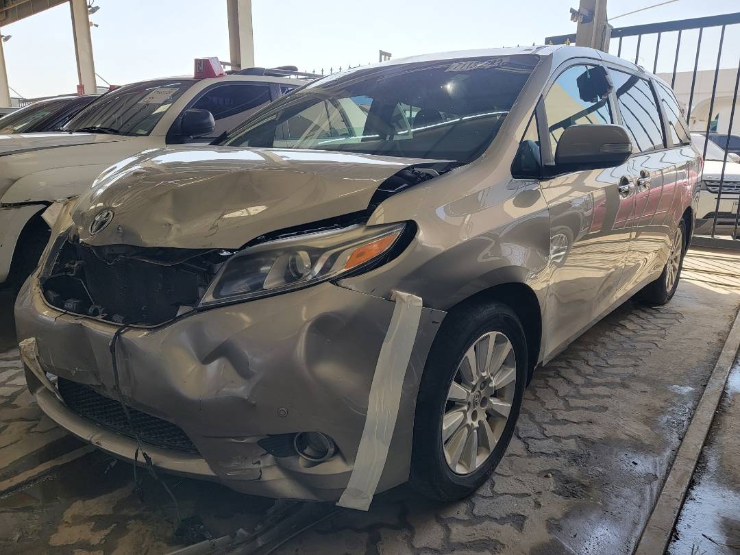 2015 TOYOTA SIENNA — 106503 Miles — Lot S631036 - Marhaba Auctions Used Cars - Image 9