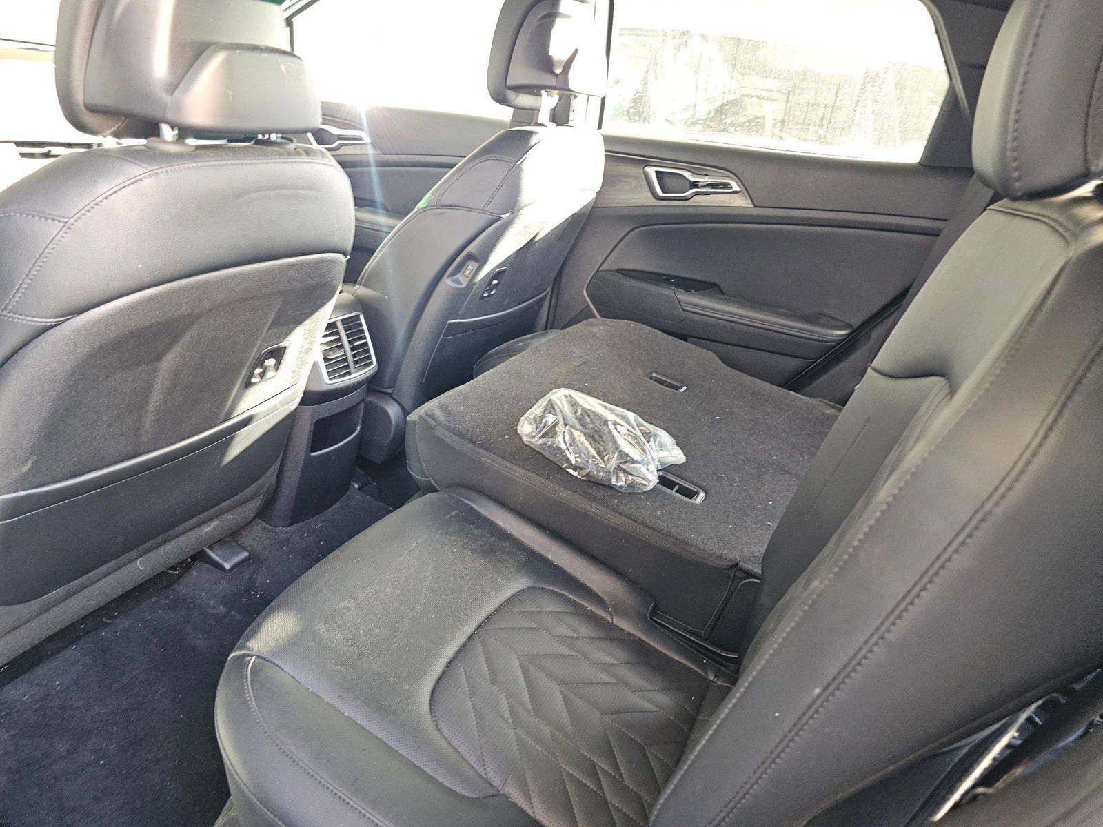 2023 KIA SPORTAGE — 54281 Miles — Lot 92101035 — Main - Marhaba Auctions Used Cars - Image 10