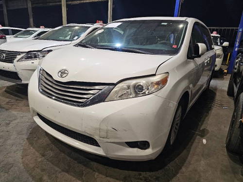 2013 TOYOTA SIENNA for sale at Marhaba Auctions