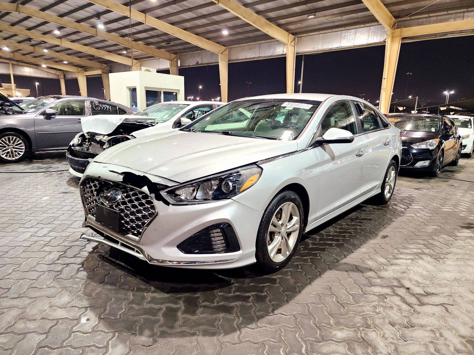 2019 HYUNDAI SONATA — 88649 Miles — Lot 81046594 — Souq - Marhaba Auctions Used Cars - Image 5