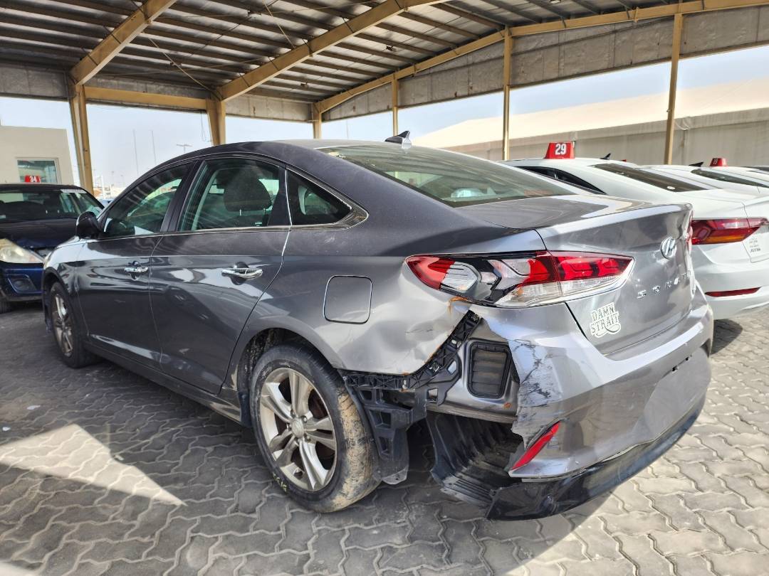 2019 HYUNDAI SONATA — 152589 Miles — Lot 42660784 — Souq - Marhaba Auctions Used Cars - Image 5