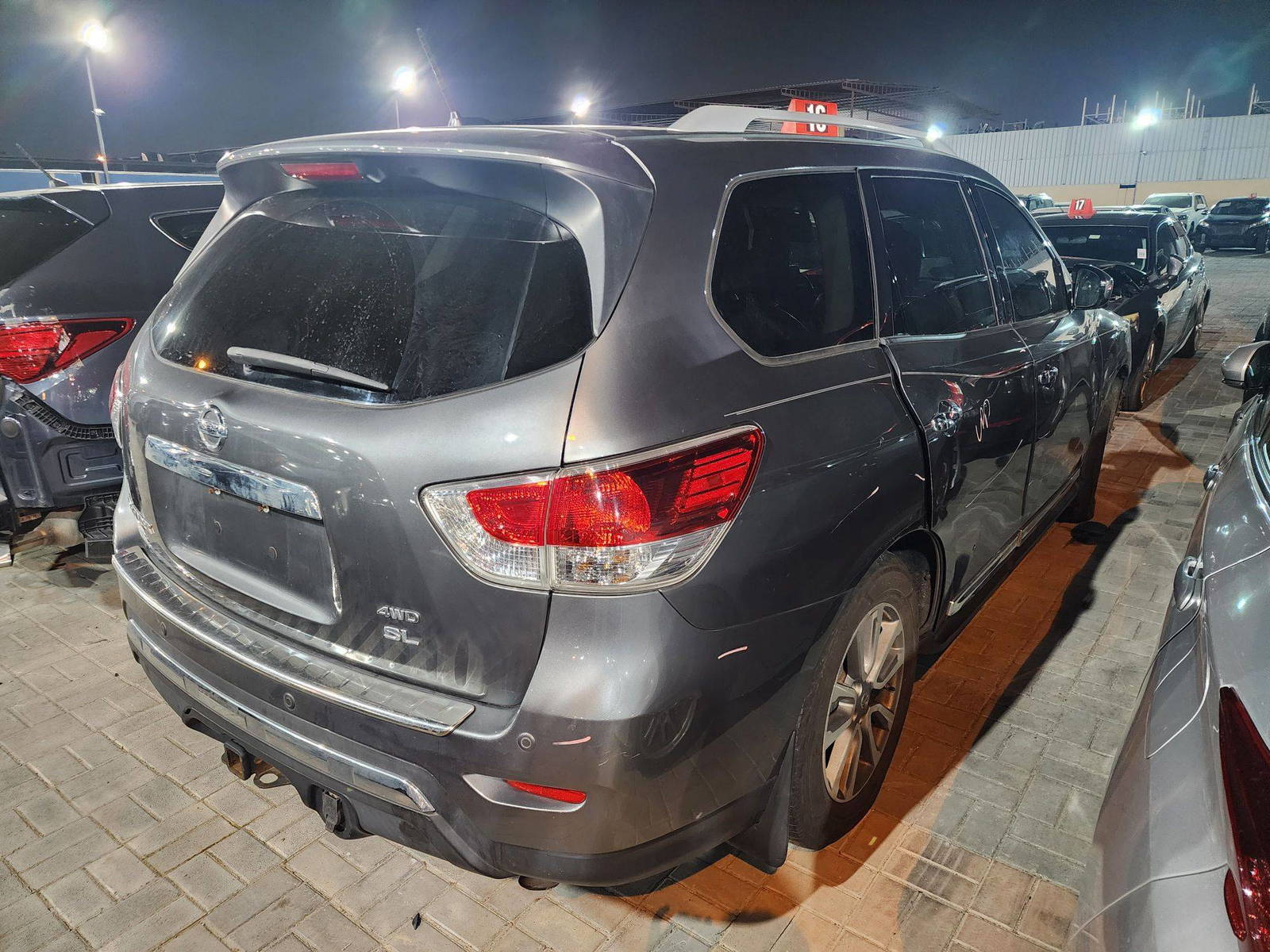 2016 NISSAN PATHFINDER — 159697 Miles — Lot C608611 - Marhaba Auctions Used Cars - Image 4