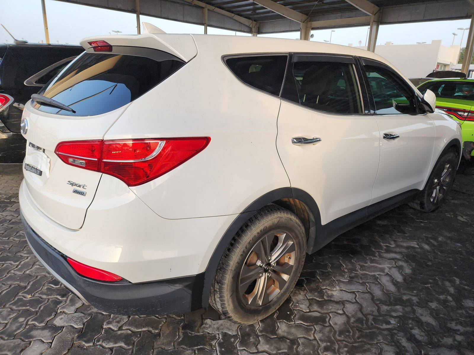 2016 HYUNDAI SANTA FE — 176791 Miles — Lot 71771623 - Marhaba Auctions Used Cars - Image 3