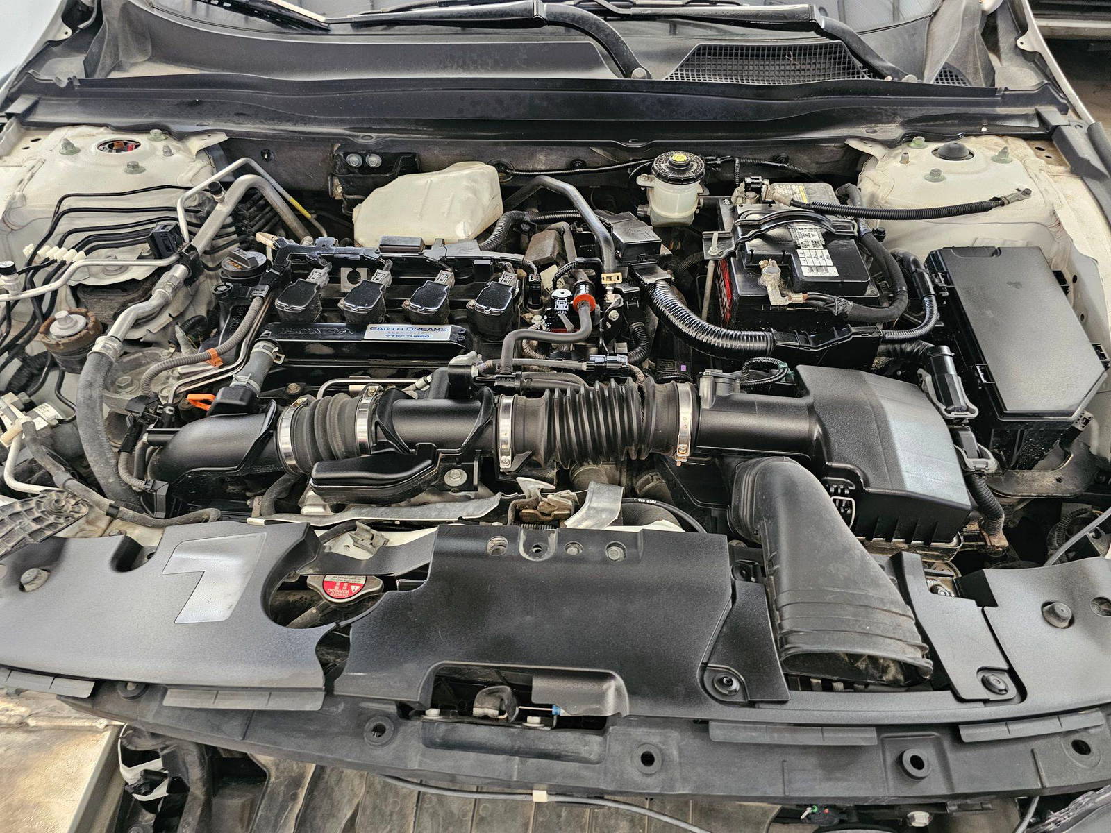 HONDA ACCORD 2019 - Marhaba Auction Used Cars - Image 10
