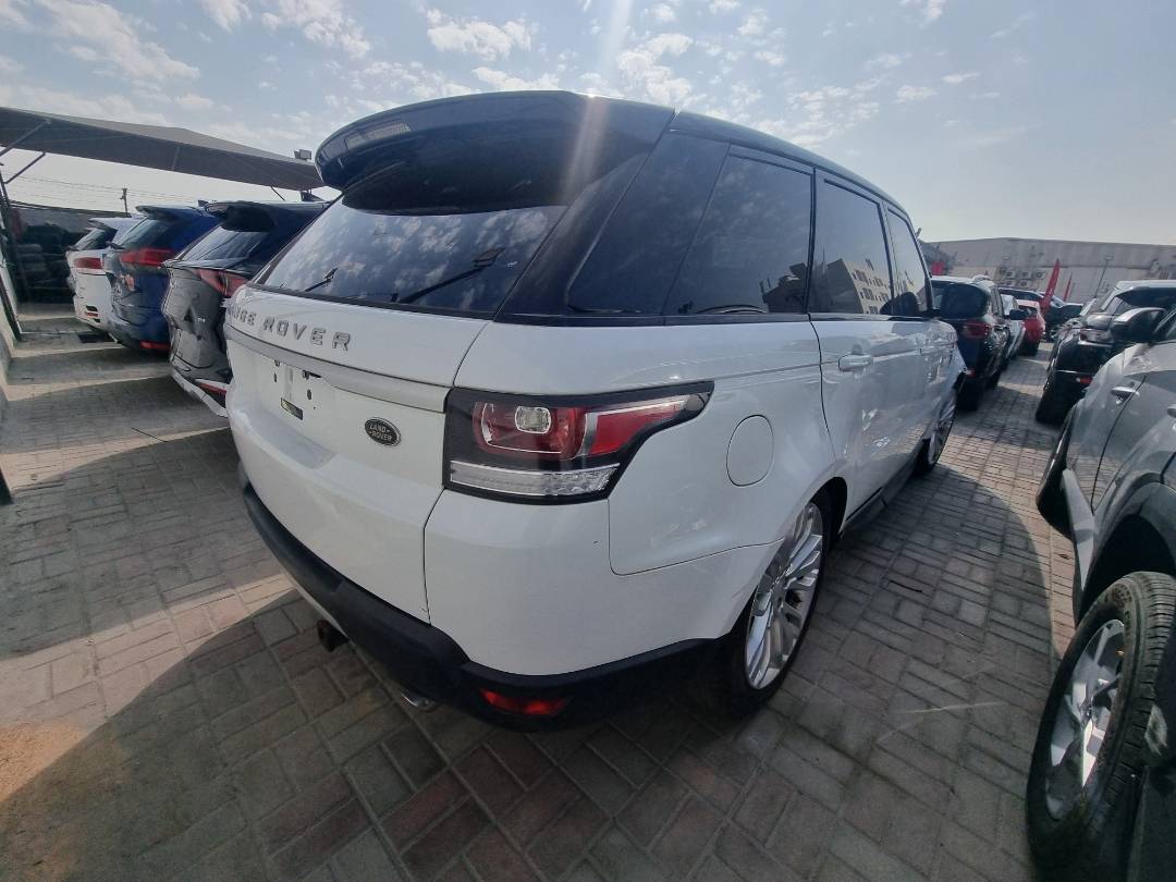 LAND ROVER RANGE ROVER SPORT HSE 2014 - Marhaba Auction Used Cars - Image 5