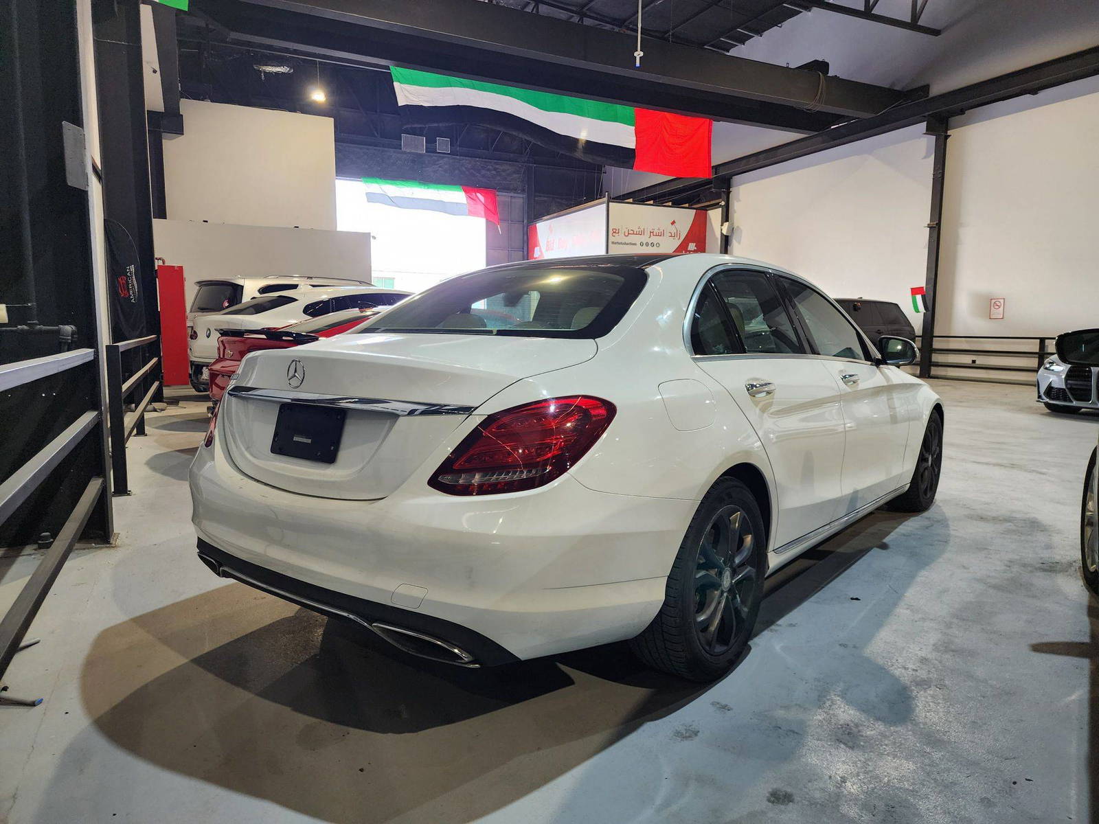 2015 MERCEDES BENZ C300 — 114648 Miles — Lot 077586 — Souq - Marhaba Auctions Used Cars - Image 6