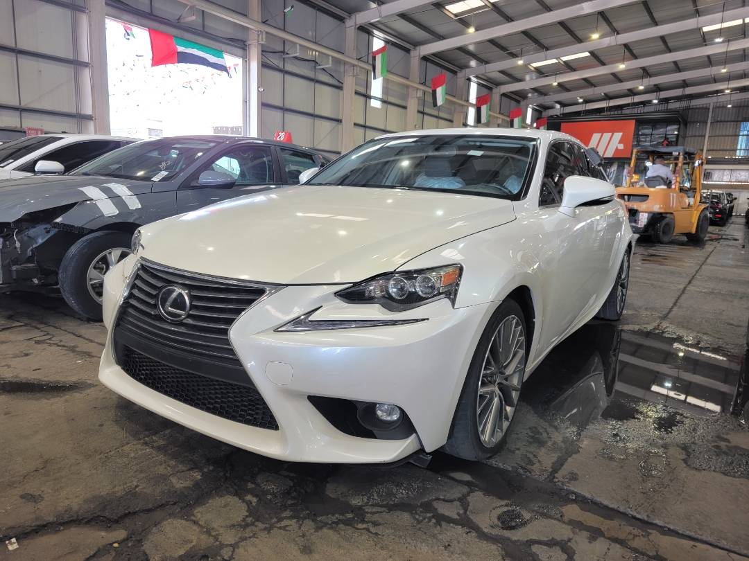 2016 LEXUS IS 200T — 158713 KM — Lot 5020406 — Main - Marhaba Auctions Used Cars - Image 5