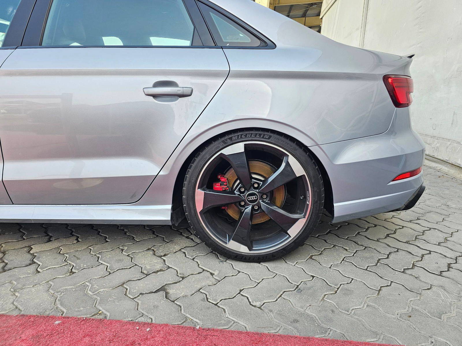 2018 AUDI RS3 — 171906 KM — Lot FXJ1903025 — Souq - Marhaba Auctions Used Cars - Image 12