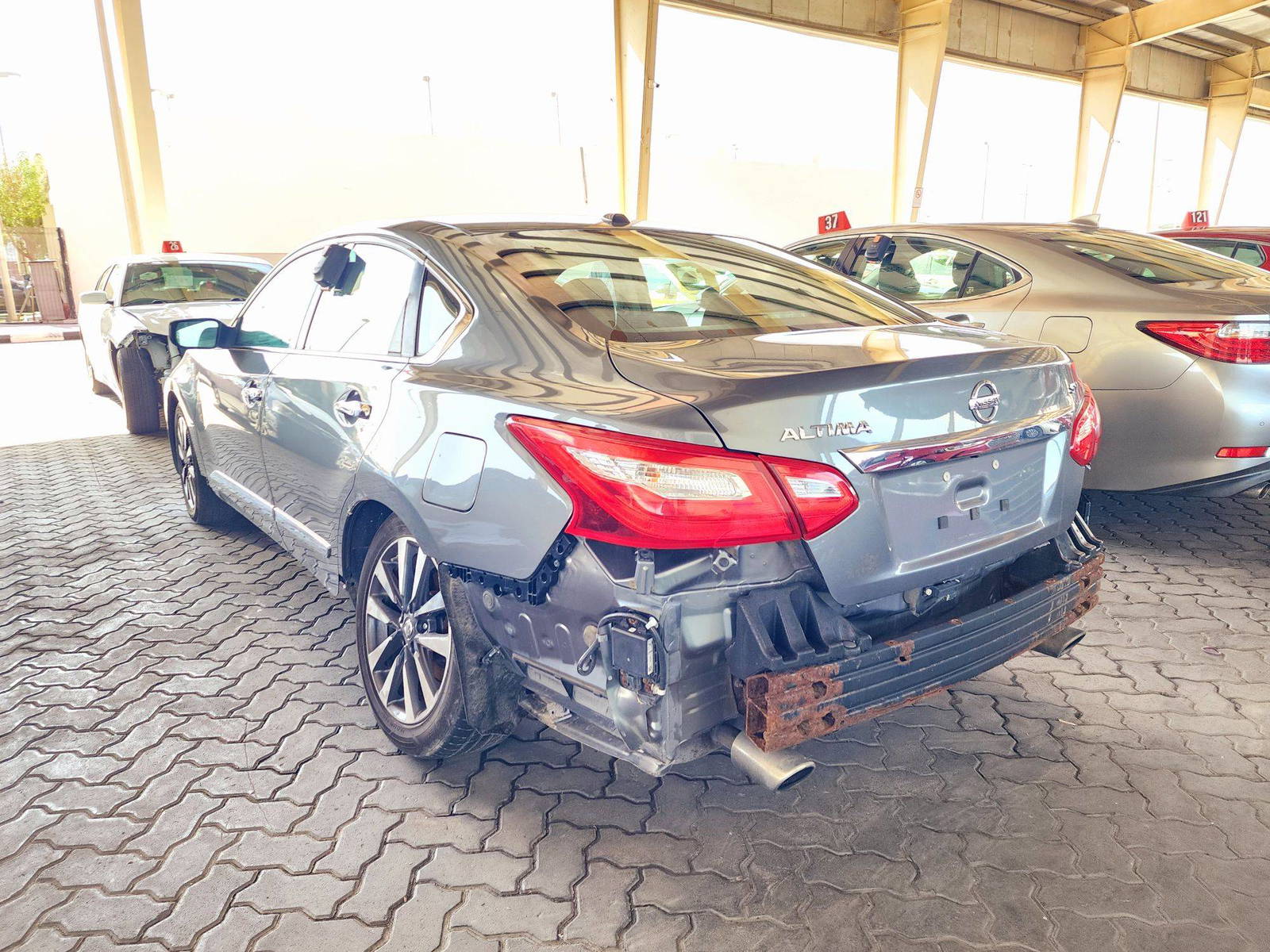 2016 NISSAN ALTIMA — 144868 Miles — Lot 73569324 — Souq - Marhaba Auctions Used Cars - Image 5