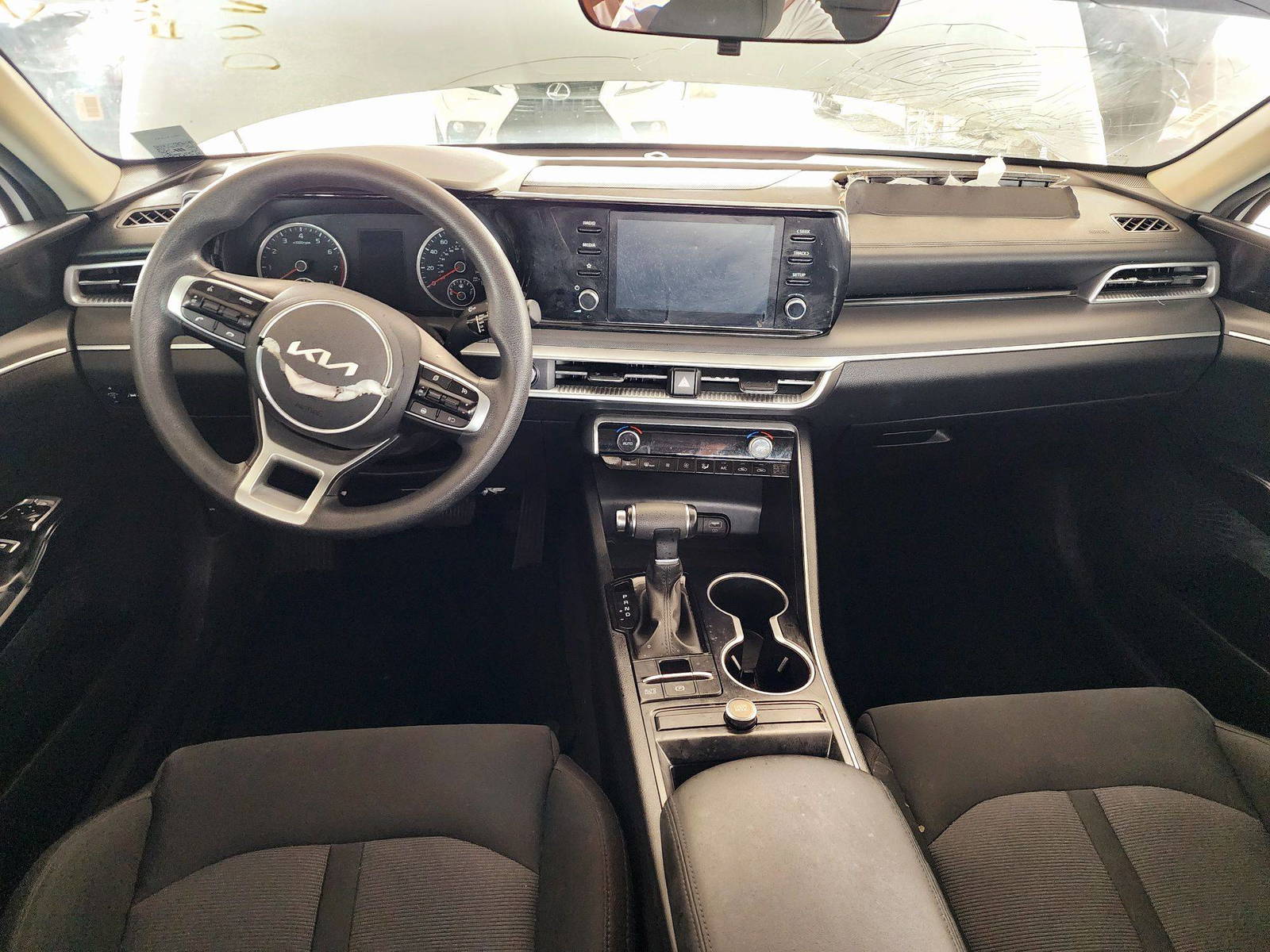 2022 KIA K5 — 30243 Miles — Lot 71783904 — Main - Marhaba Auctions Used Cars - Image 7