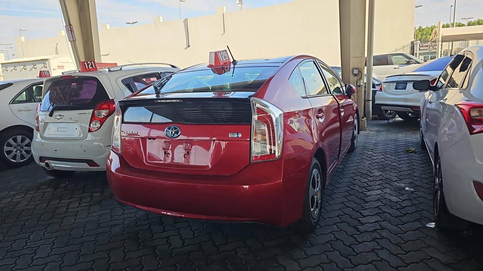 2015 TOYOTA PRIUS — 116124 Miles — Lot 8F1893045 — Souq - Marhaba Auctions Used Cars - Image 9