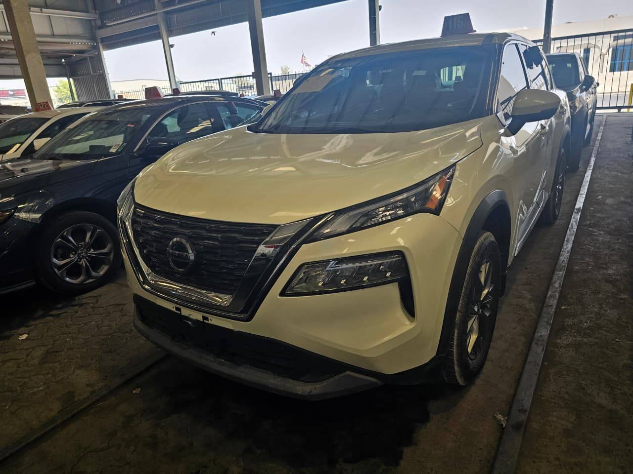 2021 NISSAN ROGUE — 71250 Miles — Lot W015620 — Main - Marhaba Auctions Used Cars - Image 4